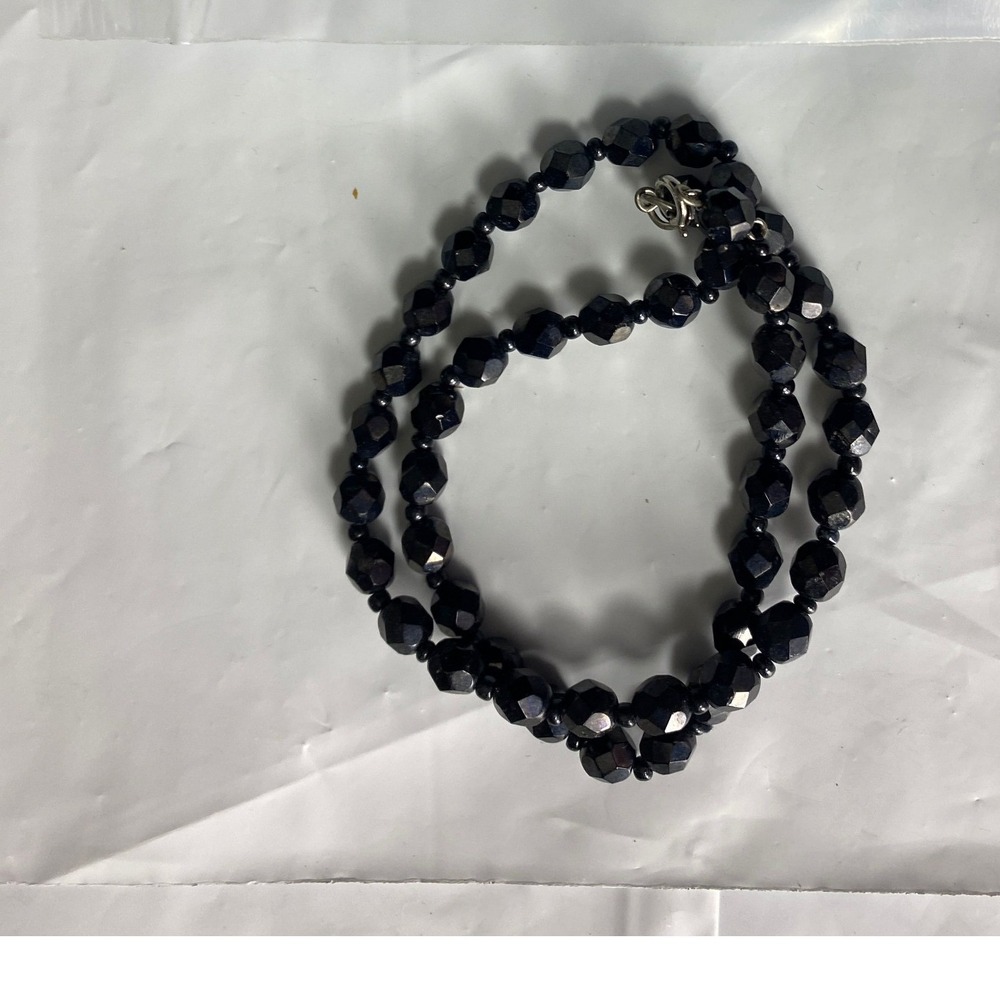 Black Faceted Beaded Necklace Silver Clasp